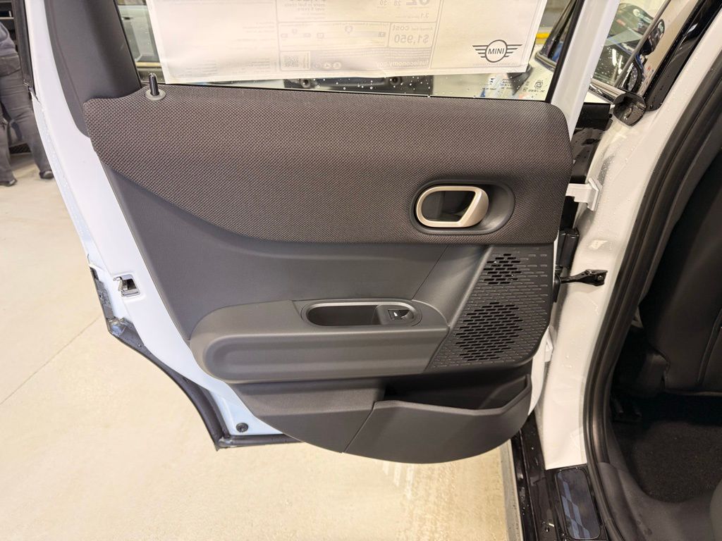 Thumbnail: 2026 MINI Cooper - 19