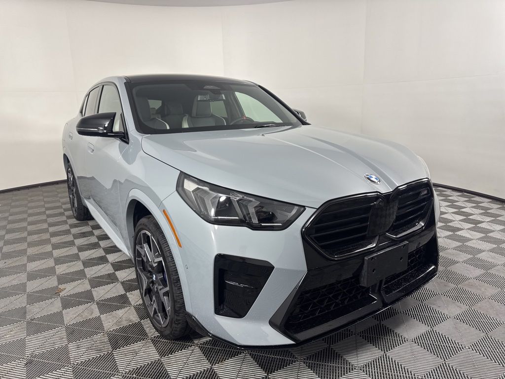 Thumbnail: 2025 BMW X2 - 3