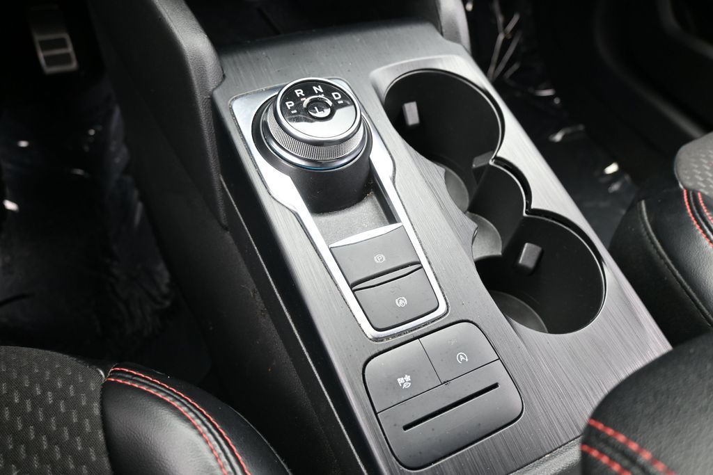 Used 2024 Silver Metallic Ford ST-Line image 21