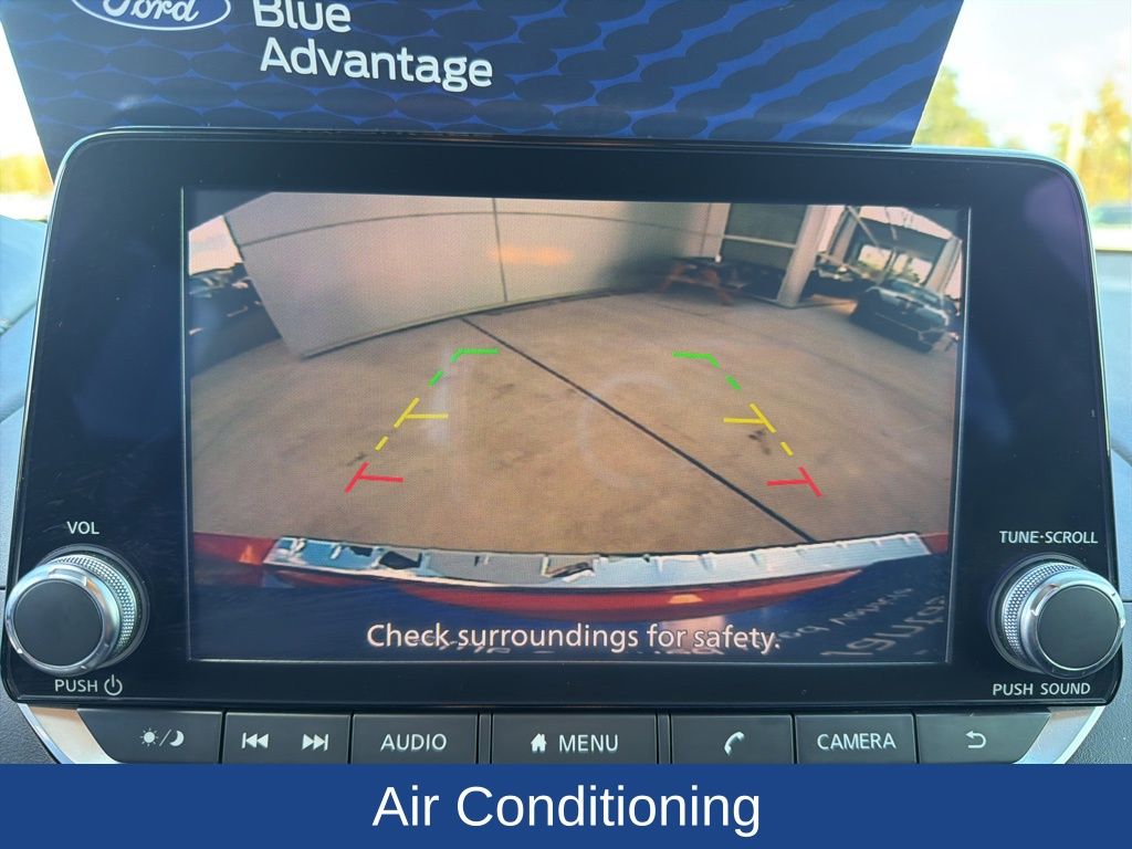 2022 Nissan Altima SR FWD