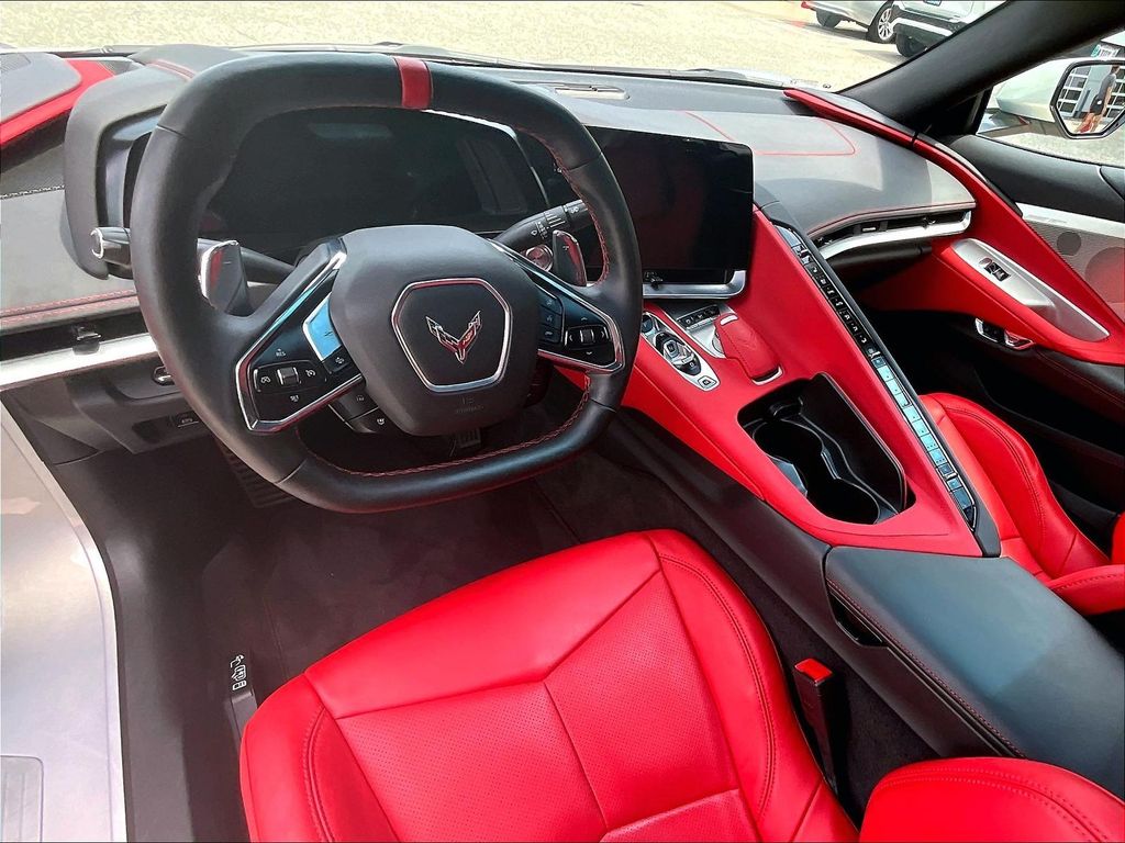 2024 Chevrolet Corvette — photo 19