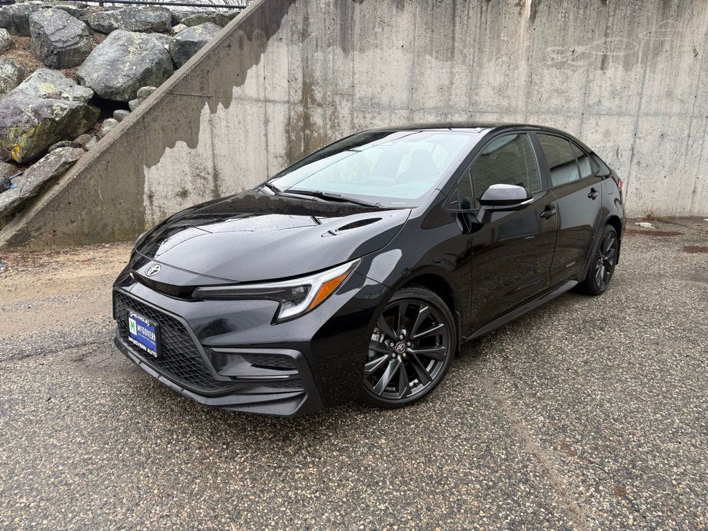 Midnight Black 2024 Toyota Corolla SE FWD Sedan Front-Wheel Drive Continuously Variable Transmission