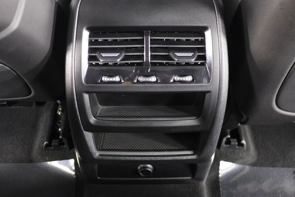 Thumbnail: 2023 BMW X5 - 24