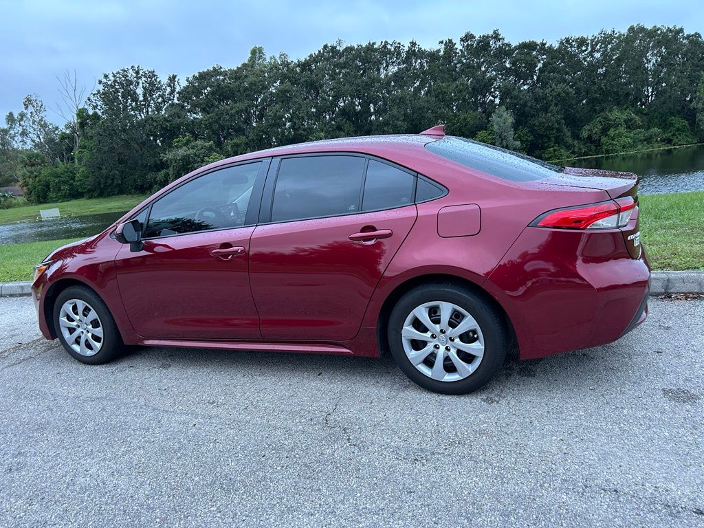 Thumbnail: 2022 Toyota Corolla - 3