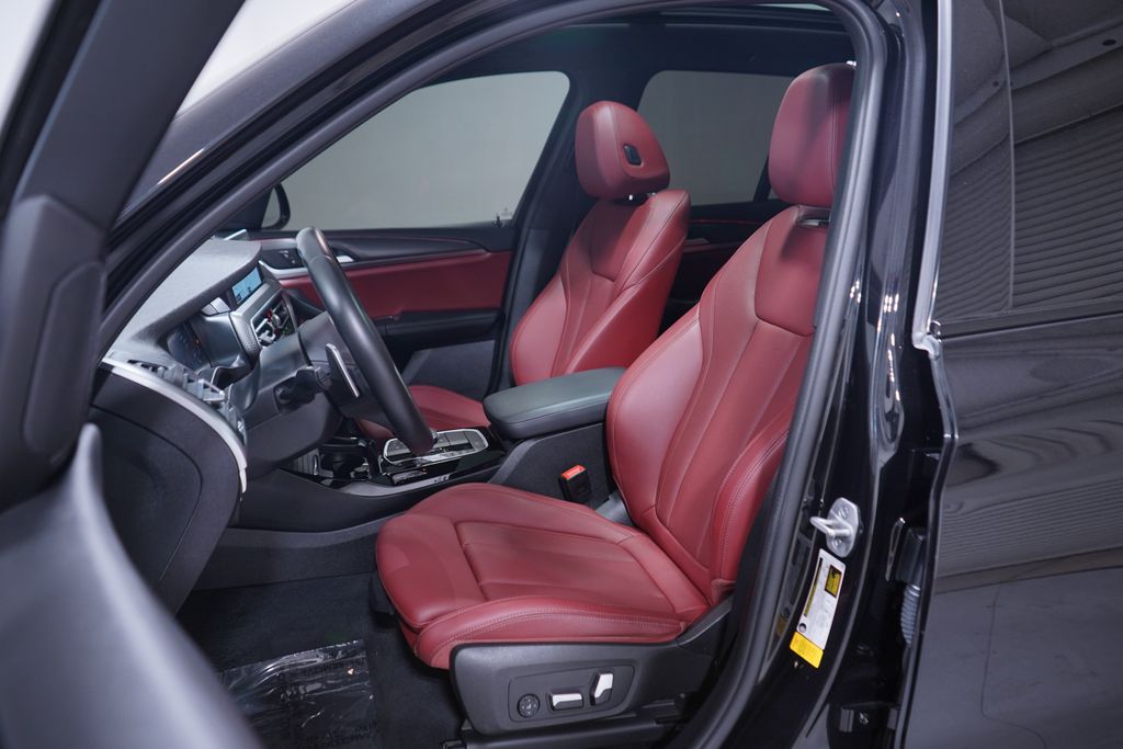 Thumbnail: 2023 BMW X3 - 7