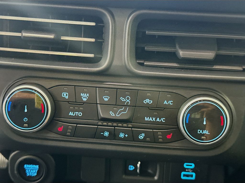 Used Car 2024 Ford Maverick  Lariat For Sale Under $35,000 In Austin, Texas