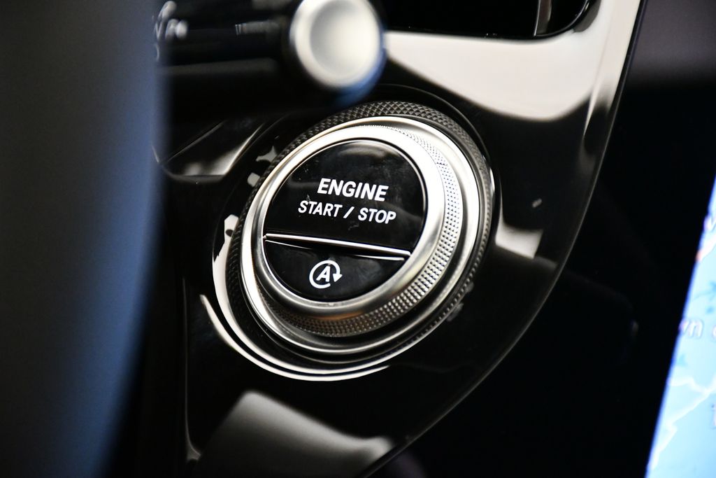 2025 Mercedes-Benz E-Class E 450 28