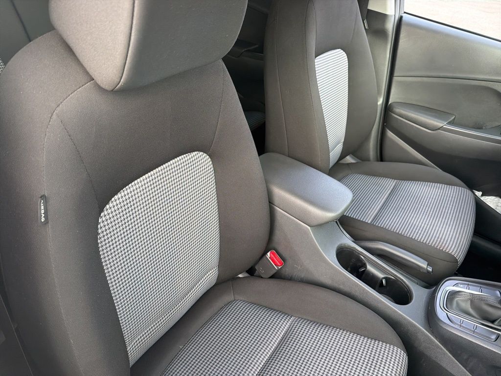 2023 Hyundai Kona SE