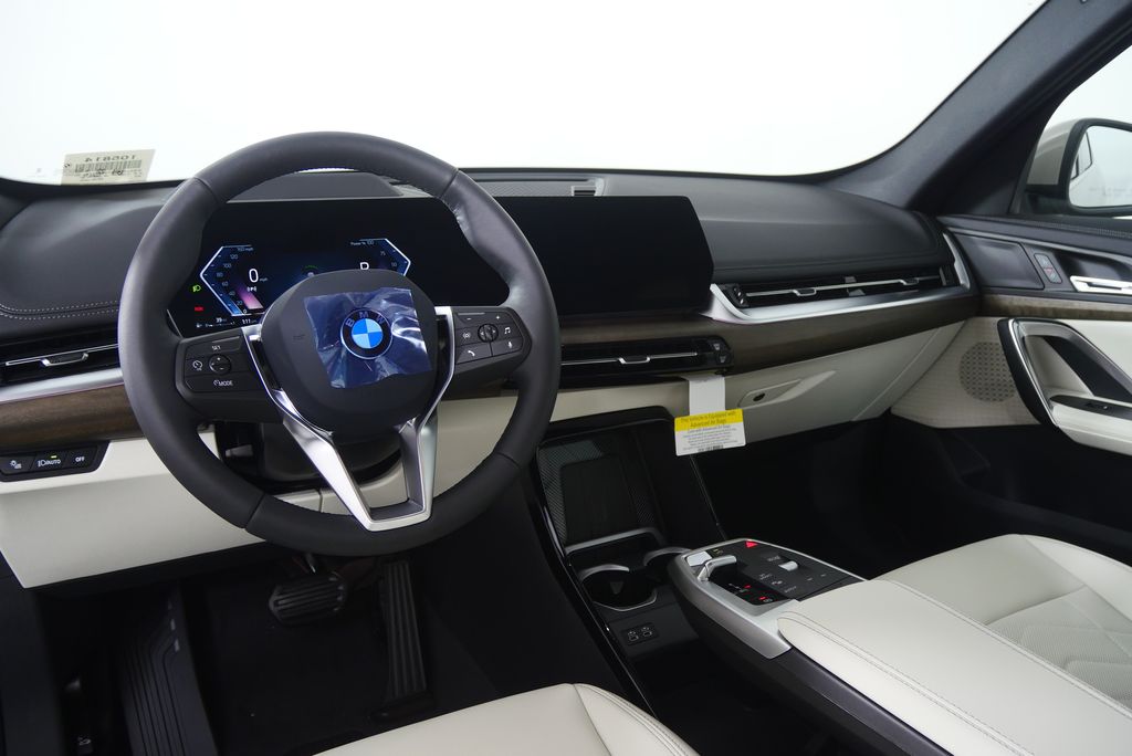 Thumbnail: 2026 BMW X1 - 18