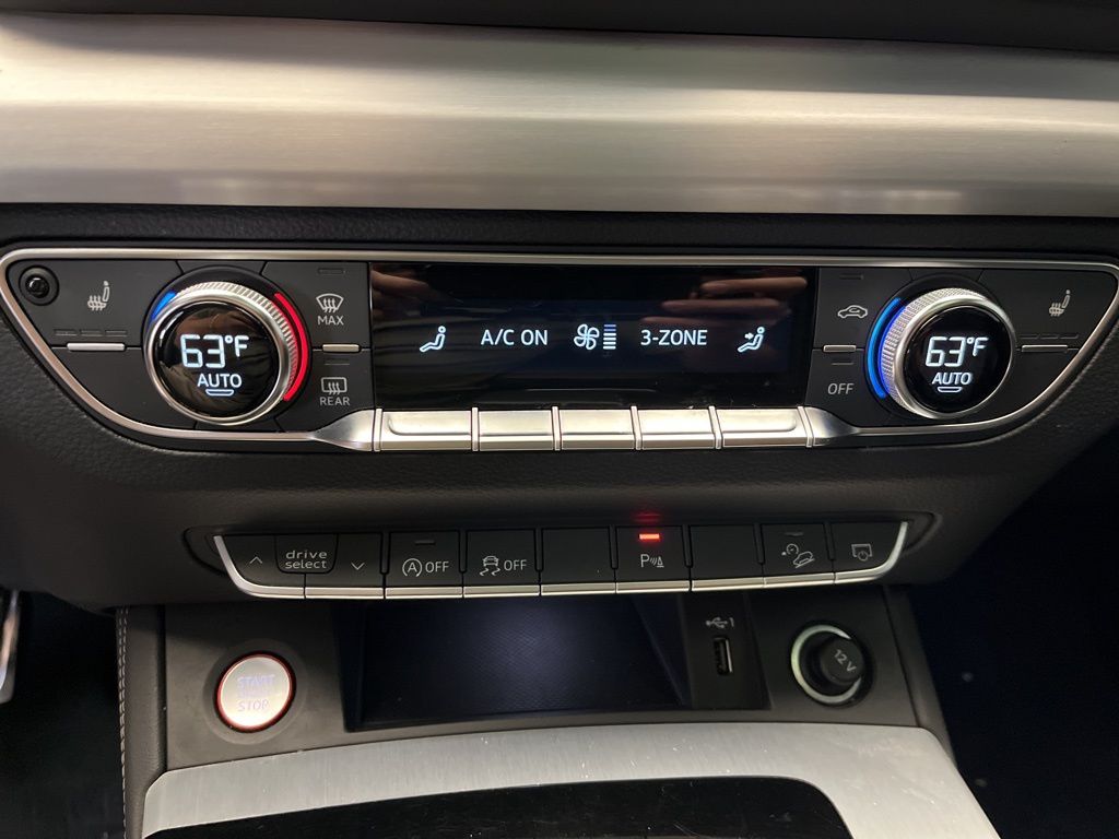 Thumbnail: 2021 Audi SQ5 - 19
