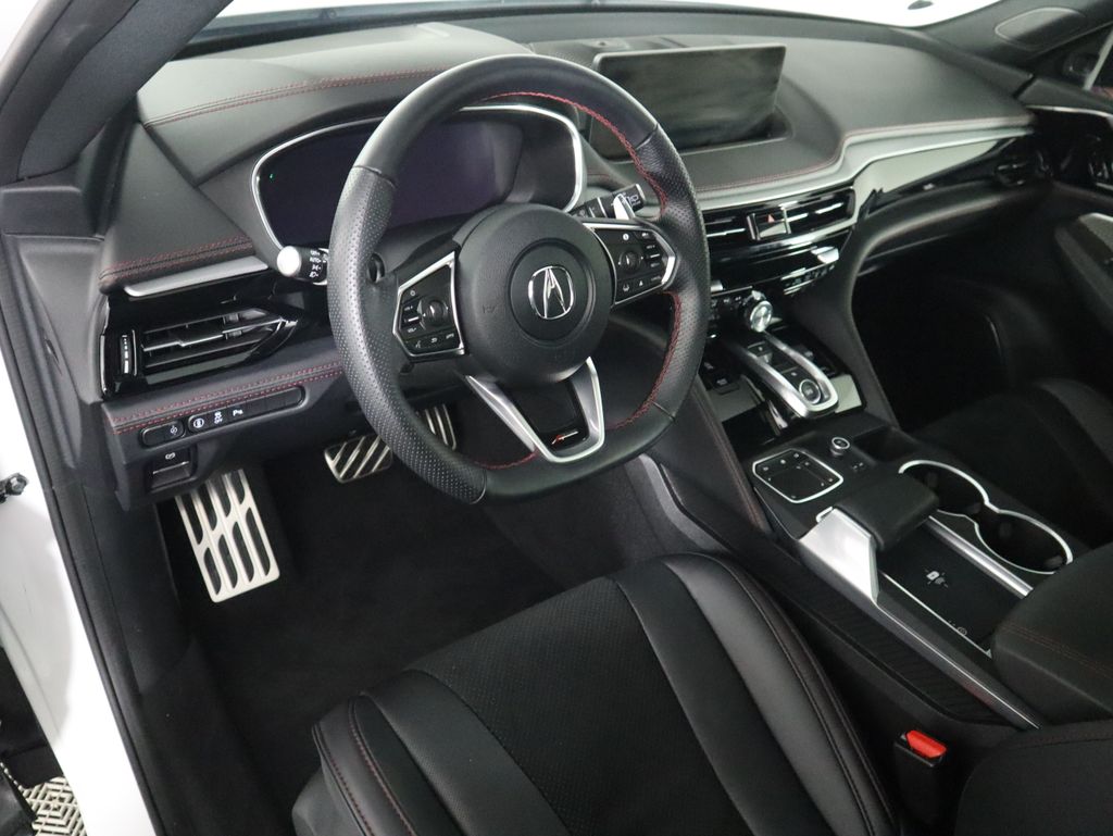 Thumbnail: 2022 Acura MDX - 9