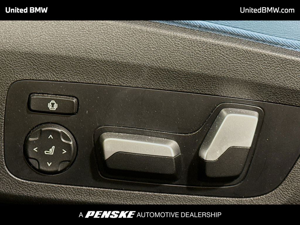 Thumbnail: 2024 BMW M4 - 4