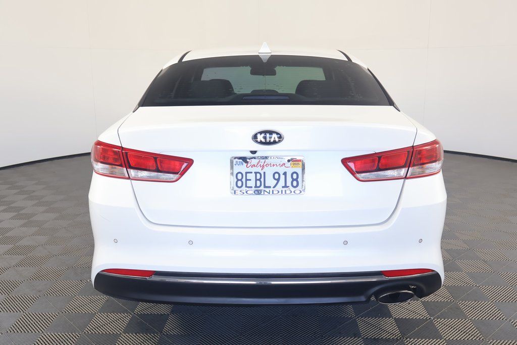 2018 Kia Optima LX 5
