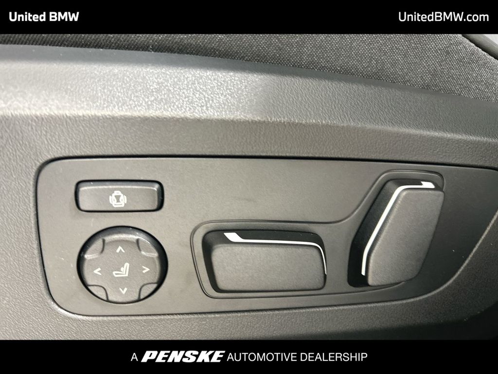 Thumbnail: 2026 BMW X3 - 12