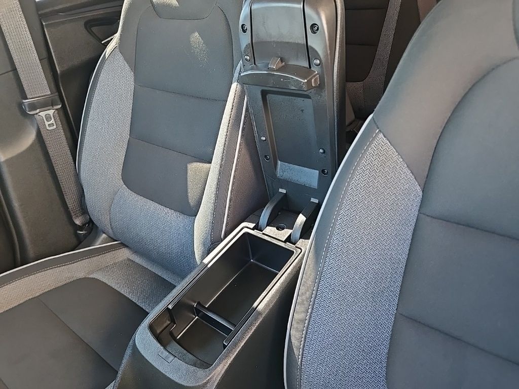 Used 2023 Red Chevrolet LT image 28