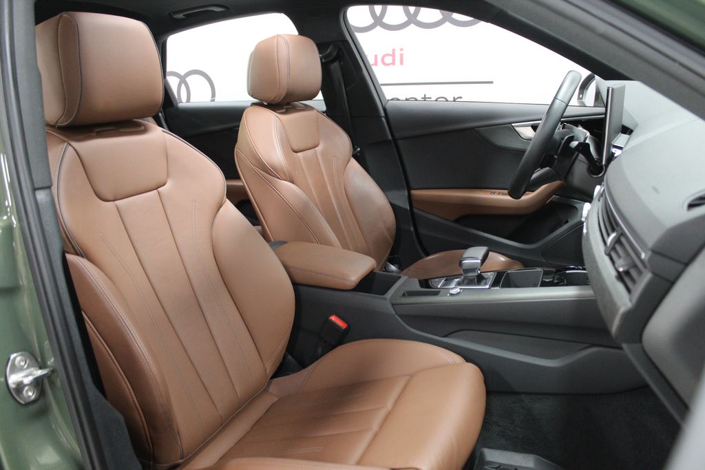 Thumbnail: 2023 Audi A4 - 27