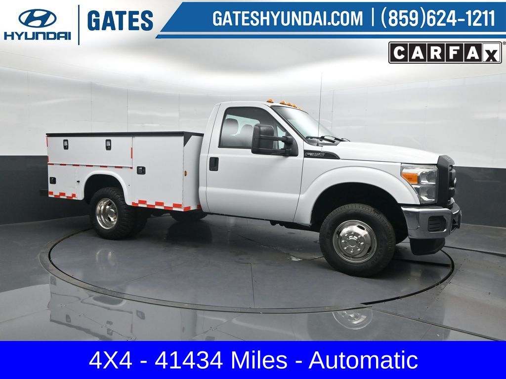 Oxford White 2016 Ford F-350 Super Duty Chassis XL DRW 4WD Pickup Truck Four-Wheel Drive 6-Speed Automatic