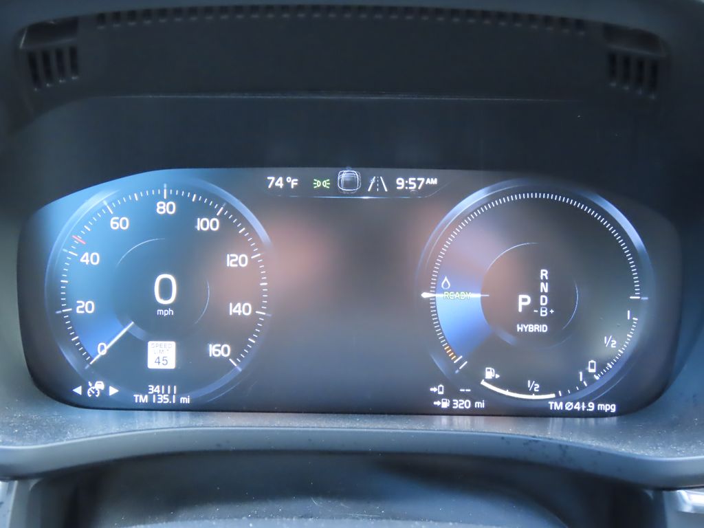 Thumbnail: 2020 Volvo XC60 - 18