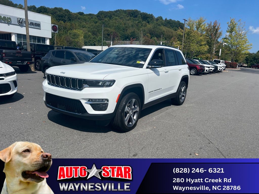 new 2025 Jeep Grand Cherokee car, priced at $47,990