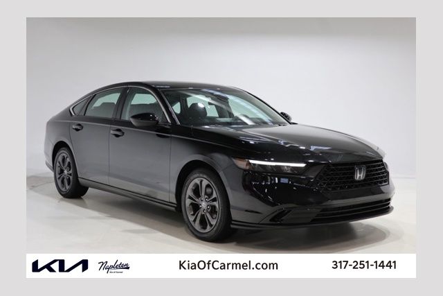 Crystal Black Pearl 2023 Honda Accord Sedan Front-Wheel Drive Continuously Variable Transmission