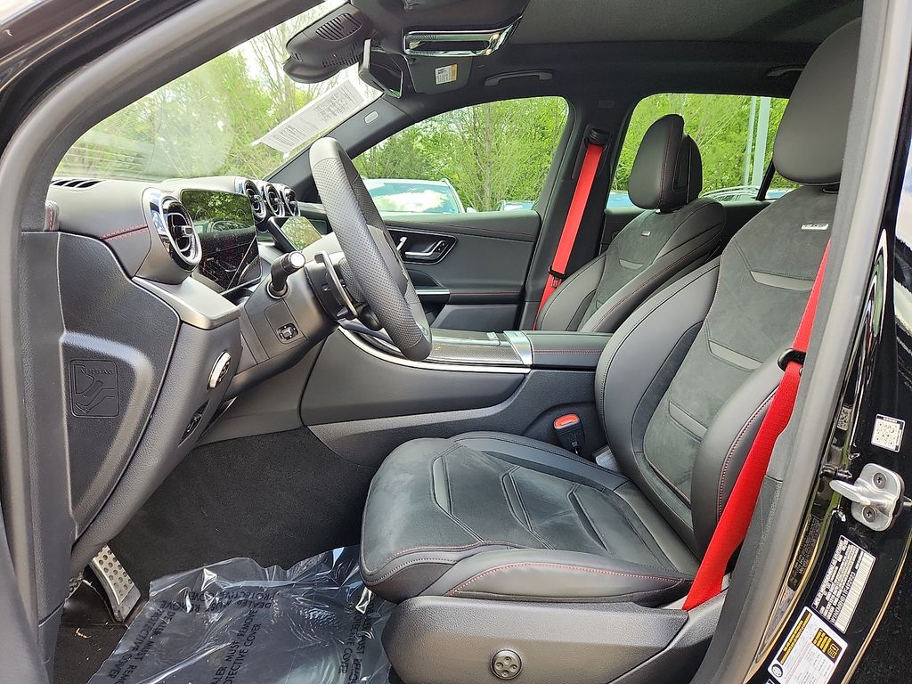 Thumbnail: 2026 Mercedes-Benz GLC - 13