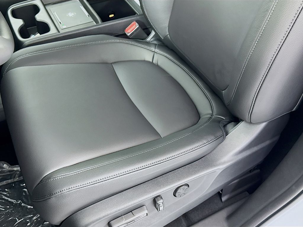 2025 Honda Odyssey EX-L photo