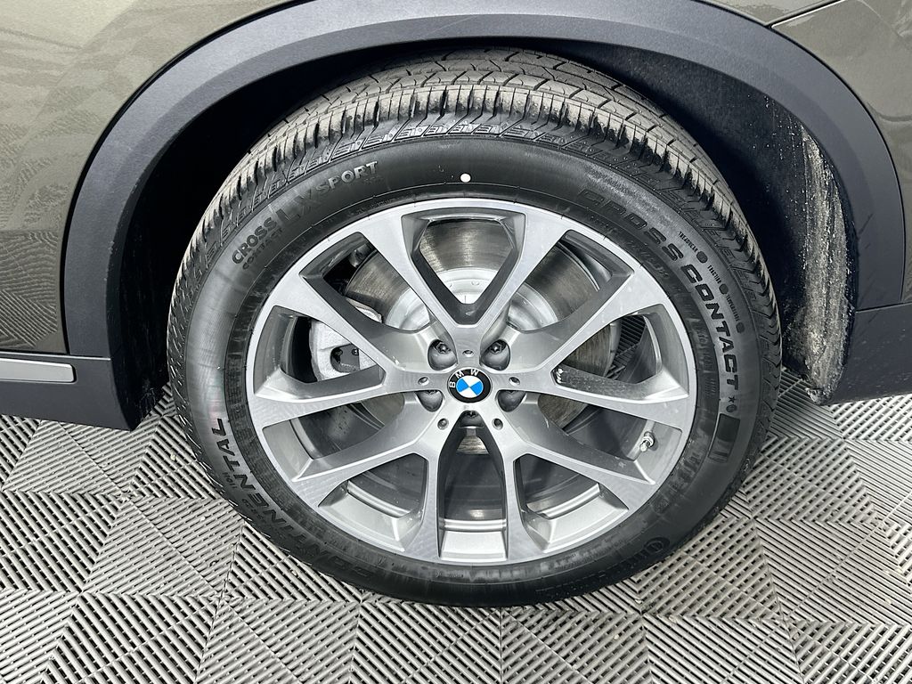 2026 BMW X5 xDrive50e 23