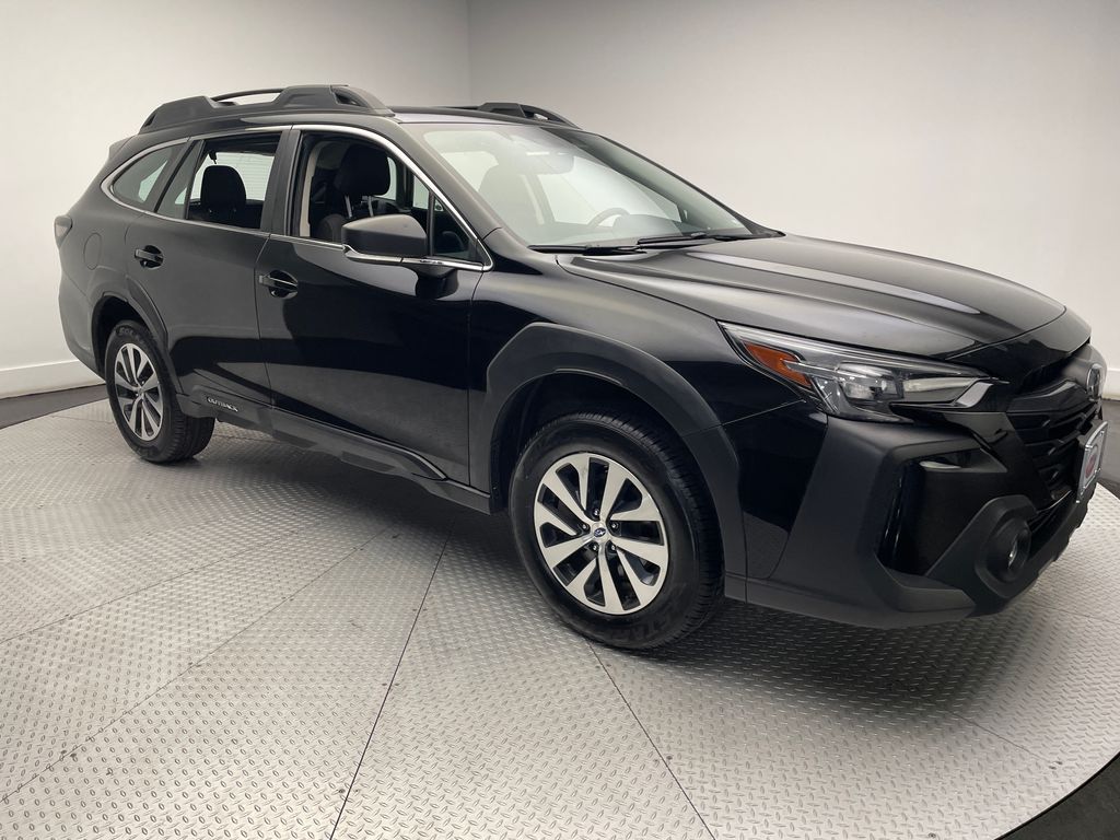 2024 Subaru Outback 2.5i 3