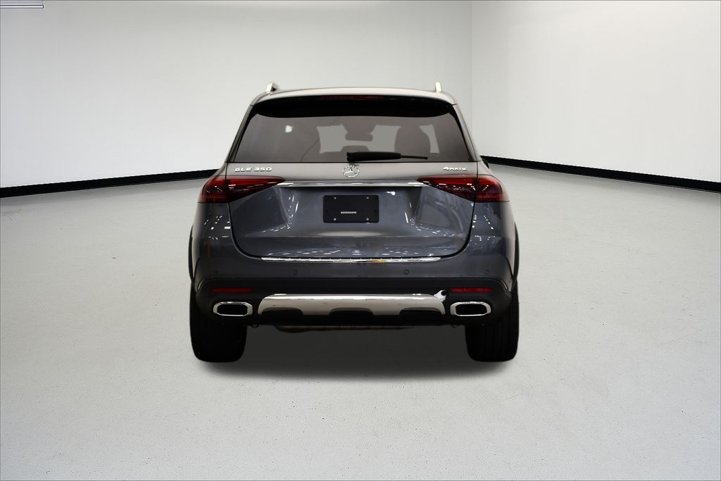 Thumbnail: 2026 Mercedes-Benz GLE - 4