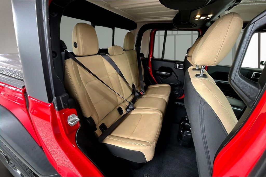 Used 2020 Red Jeep Sport image 29