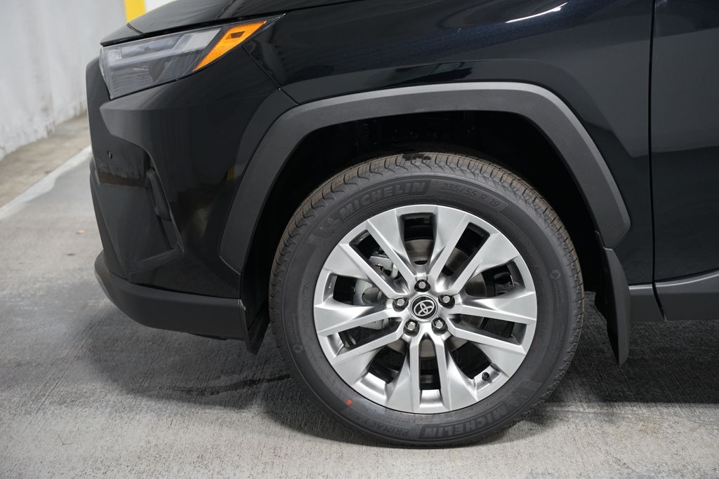 Thumbnail: 2025 Toyota RAV4 - 5