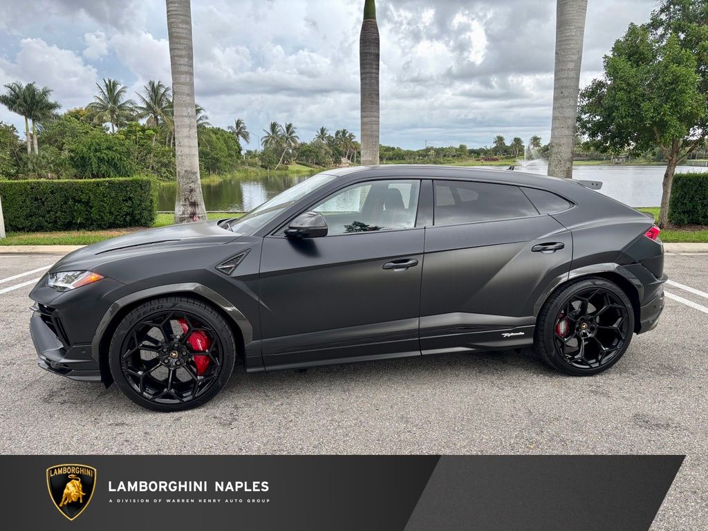 2024 Lamborghini Urus Performante AWD