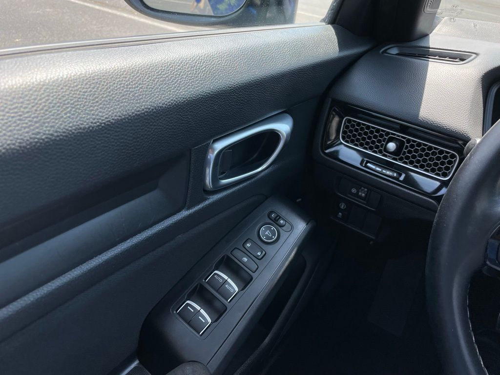 Thumbnail: 2024 Honda Civic - 22