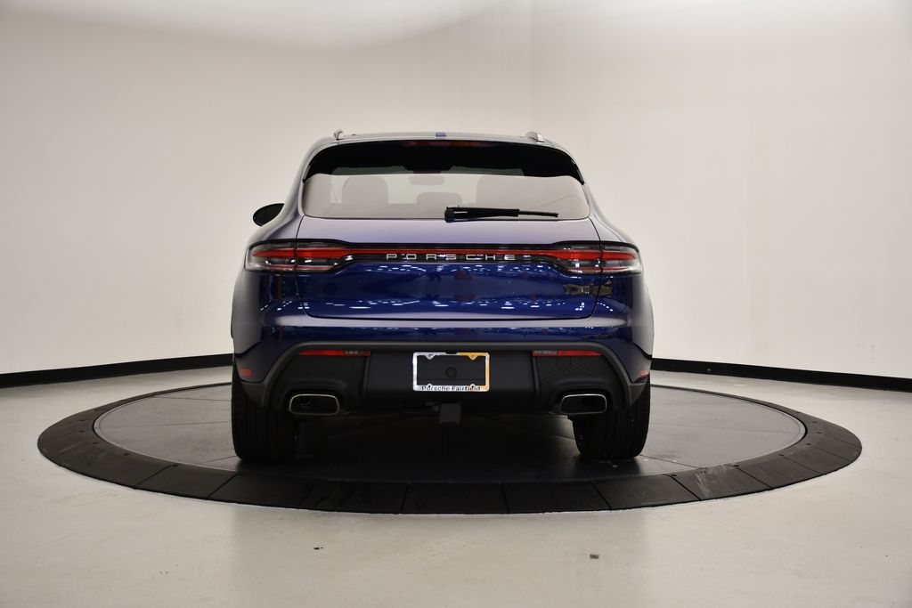 Thumbnail: 2025 Porsche Macan - 6