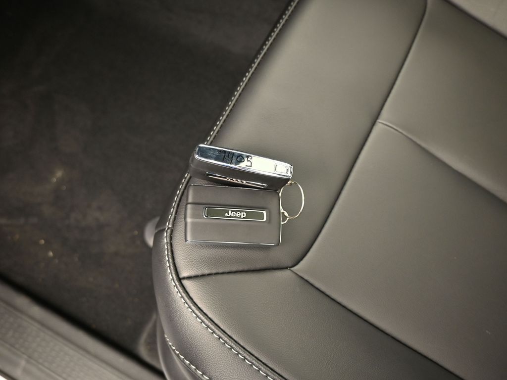 Used 2025 Bright White Clearcoat Jeep Limited image 19