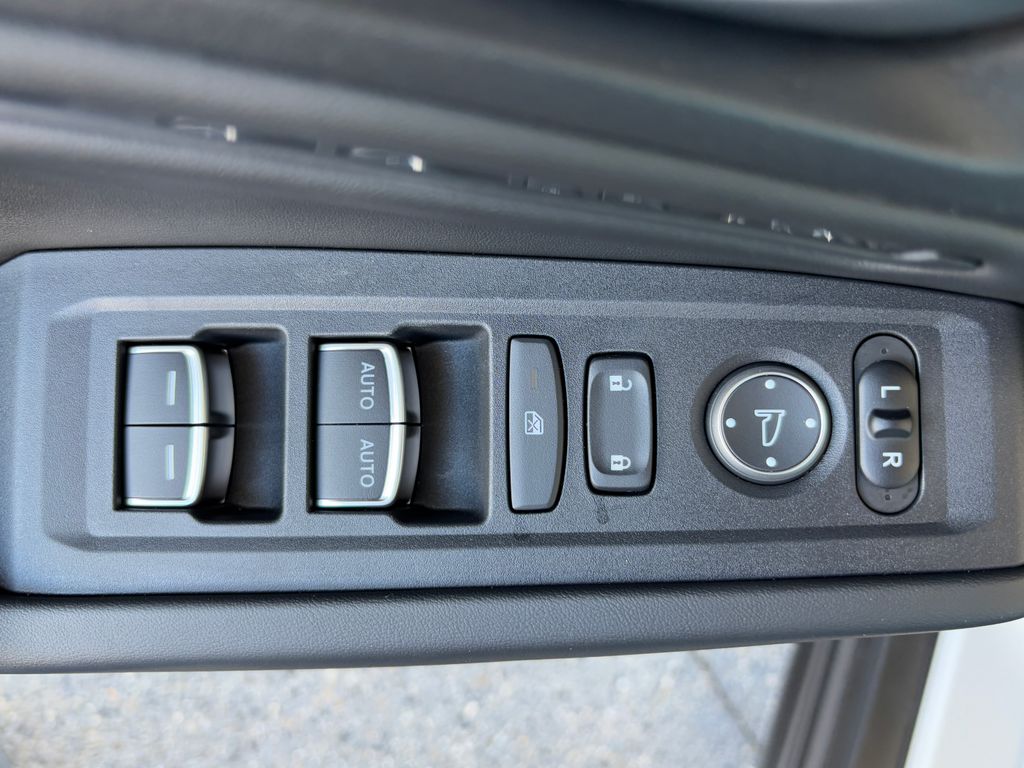 2024 Honda Accord EX 26