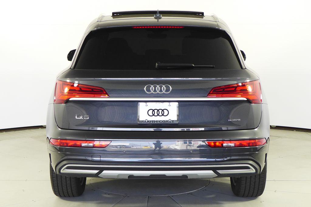 Thumbnail: 2023 Audi Q5 - 8