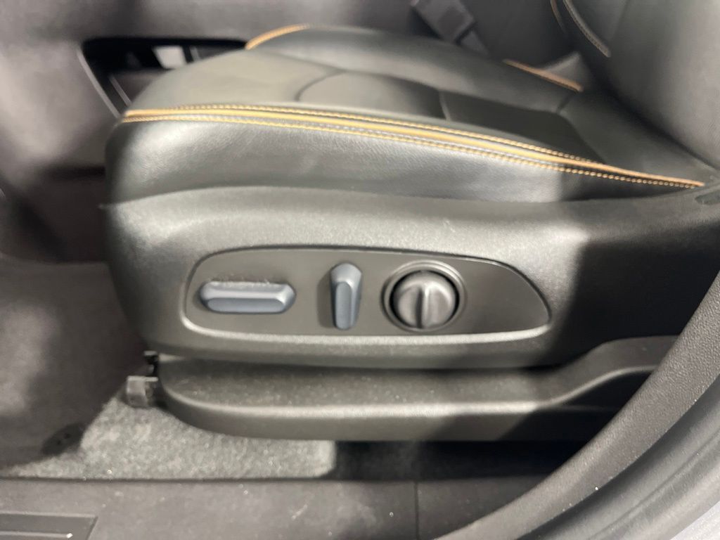 Thumbnail: 2024 GMC Terrain - 24