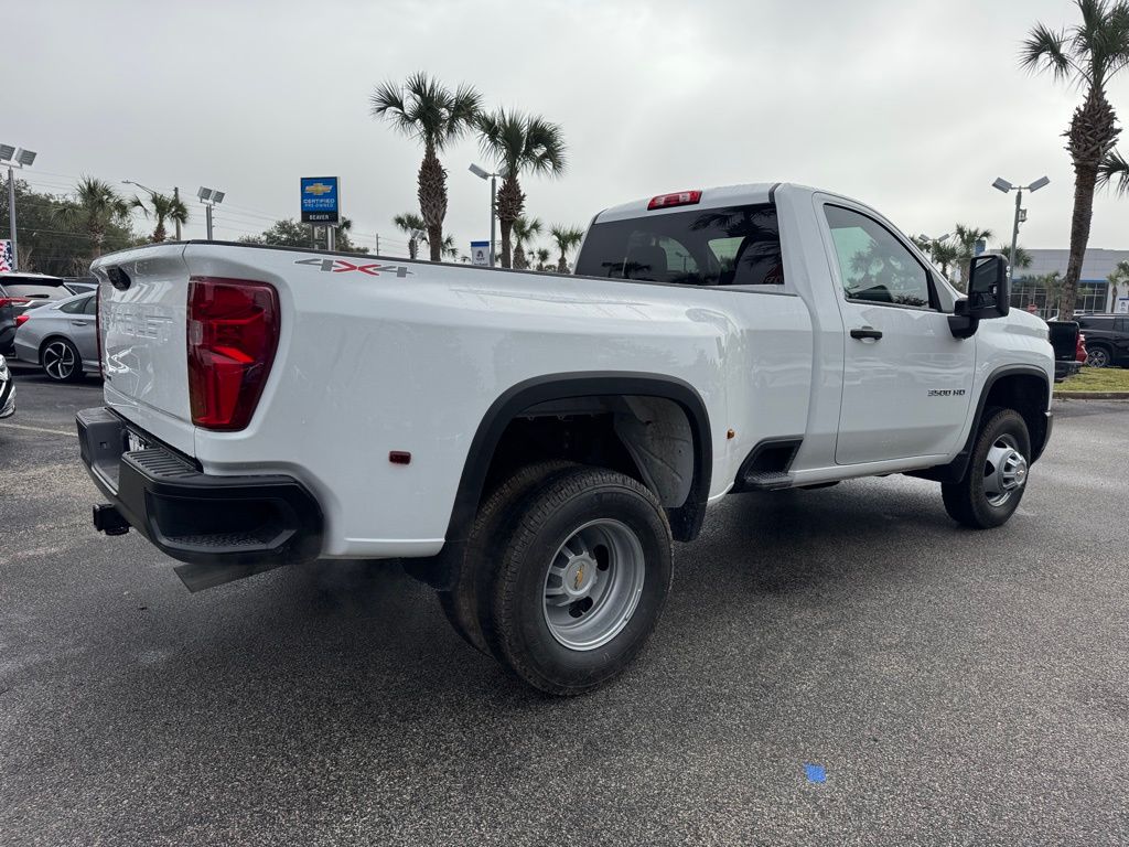 2025 Chevrolet Silverado 3500HD Work Truck 8