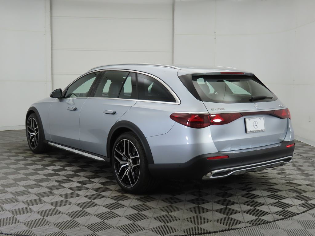 Thumbnail: 2026 Mercedes-Benz E-Class - 7