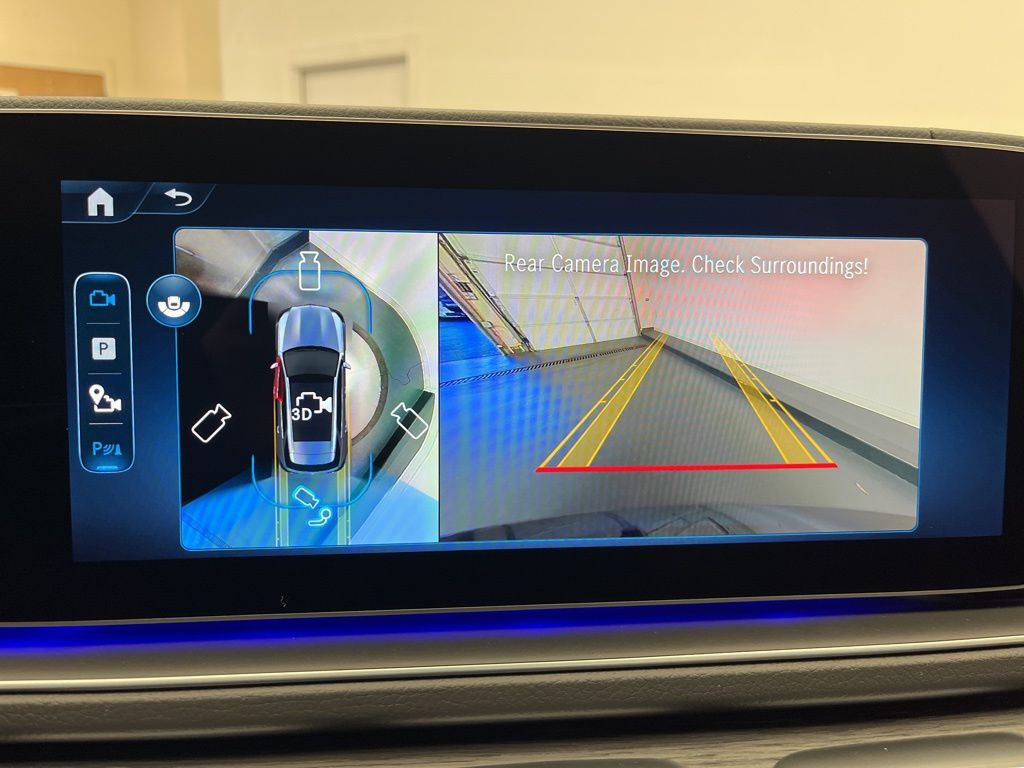 Thumbnail: 2026 Mercedes-Benz GLE - 19