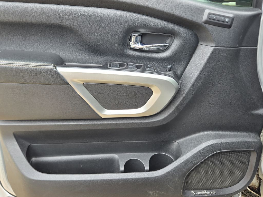 2016 Nissan Titan XD SL Silver at Bravo Nissan