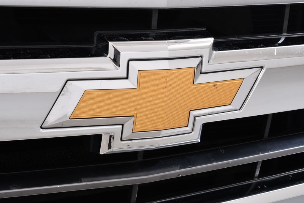 Used 2019 Red Chevrolet LTZ Diesel image 20