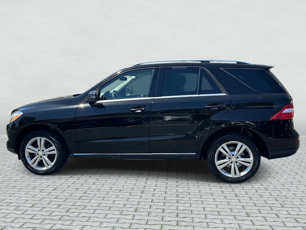 Thumbnail: 2014 Mercedes-Benz M-Class - 8