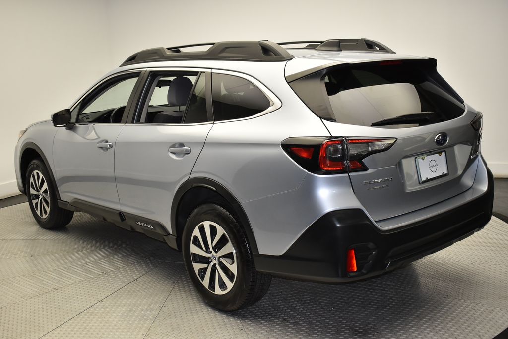2022 Subaru Outback Premium 7