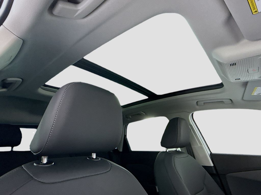 Thumbnail: 2026 Audi Q3 - 20