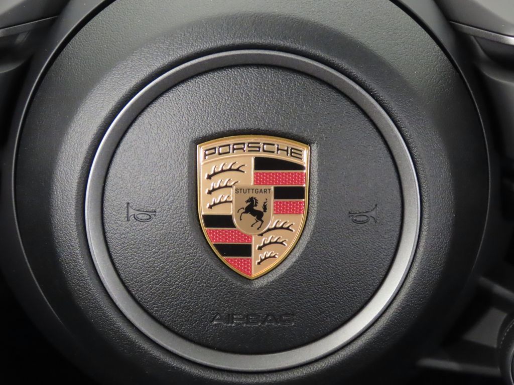 Thumbnail: 2026 Porsche Taycan - 21