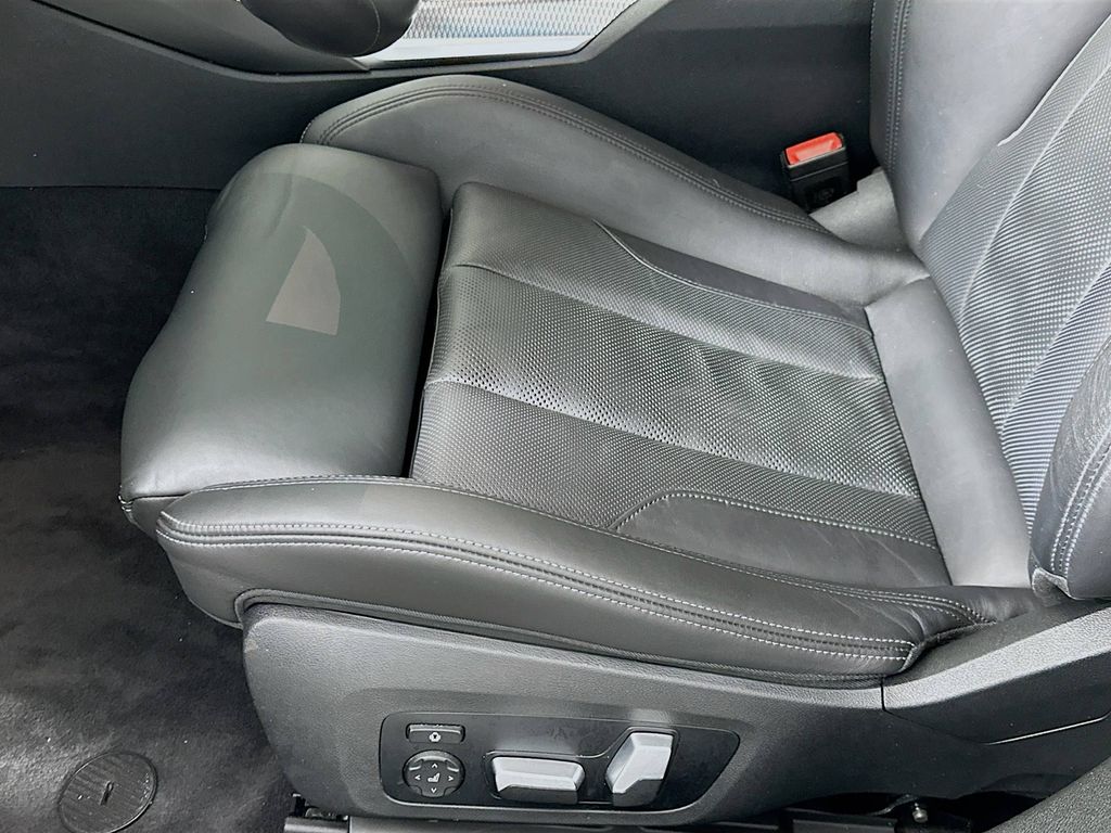 Thumbnail: 2023 BMW M3 - 20