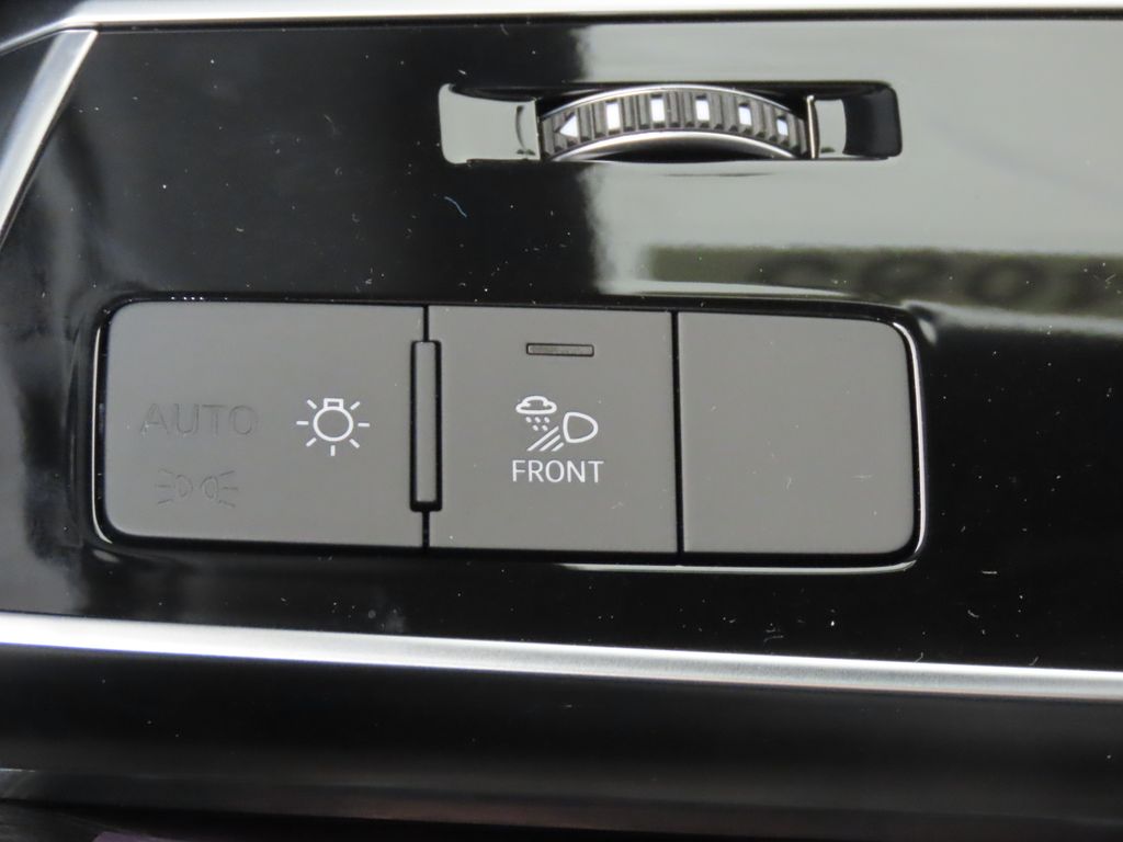 Thumbnail: 2026 Audi Q7 - 18