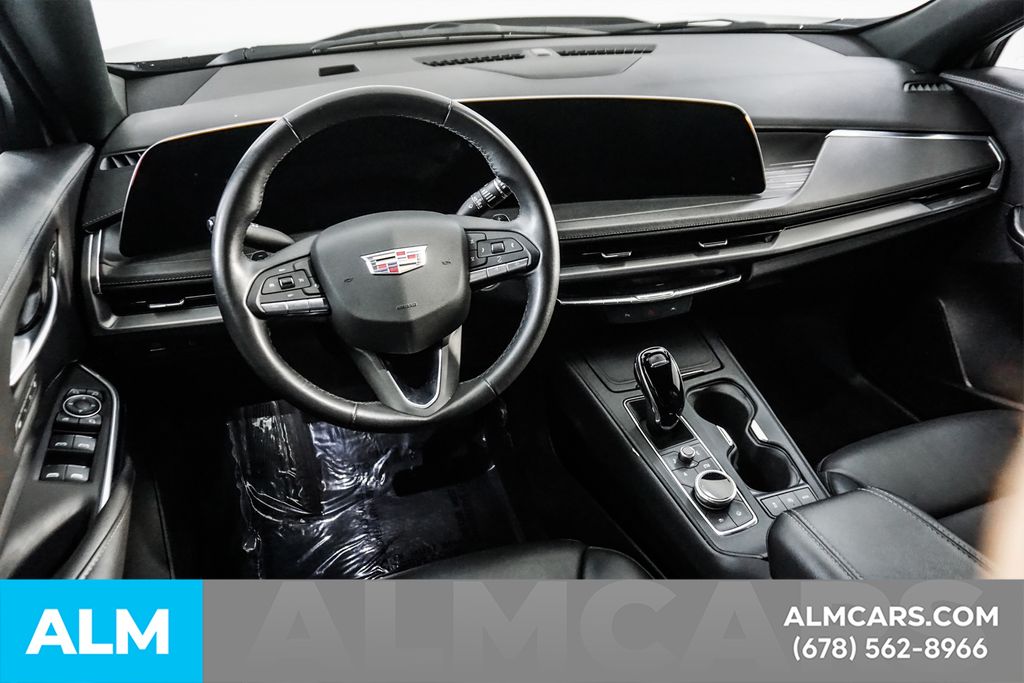 Used 2025 Silver Cadillac Premium Luxury image 22